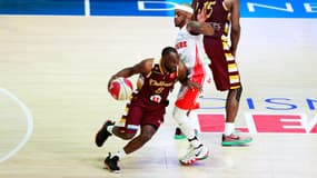 Loïc Akono en 2018 avec Orléans