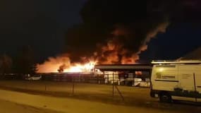 Strasbourg: incendie de la société Soprema - Témoins BFMTV