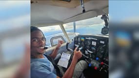 Guarik Landry, plus jeune pilote d'Europe, au manche d'un avion