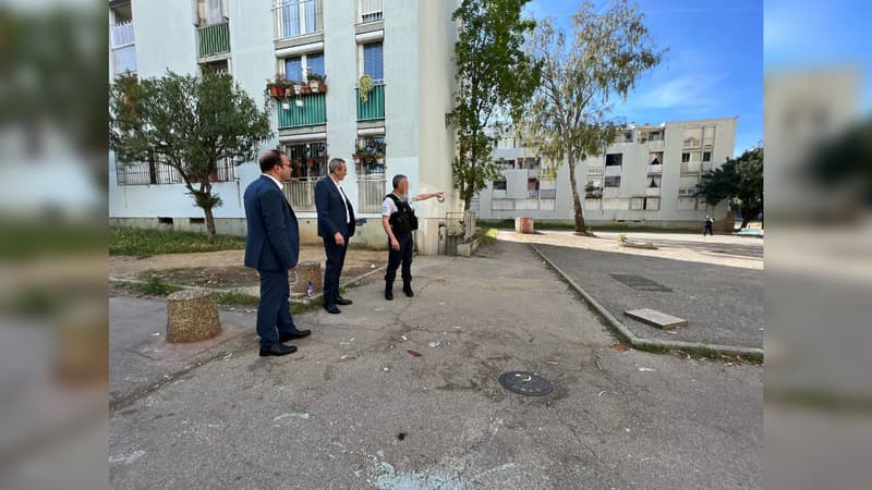 Le premier adjoint au maire Anthony Borré aux quartiers des Moulins à Nice le 5 mai 2023 après que des tirs ont été entendus.