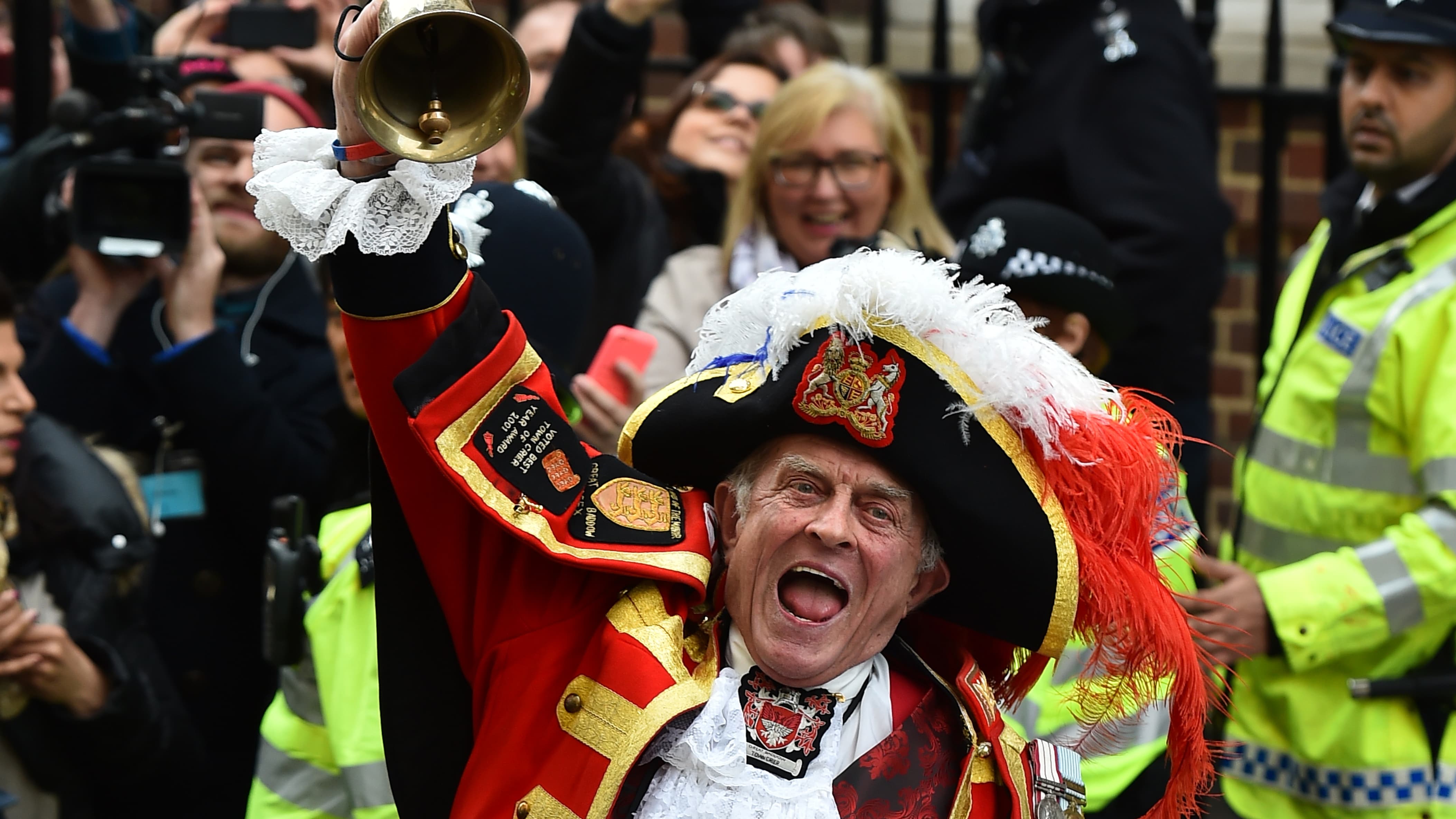 Le "faux-crieur" royal Le "faux-crieur" royal