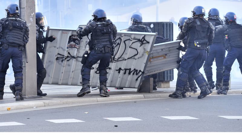 Le Défenseur des droits Jacques Toubon a rendu ses conclusions concernant la mort de Rémi Fraisse, jeune écologiste tué par un tir de grenade offensive. (Photo d'illustration)