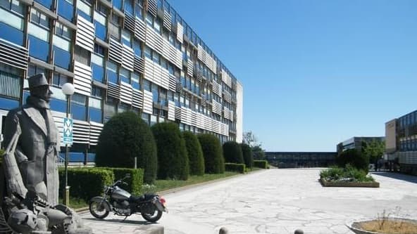 Le lycée Jean Moulin de Béziers.