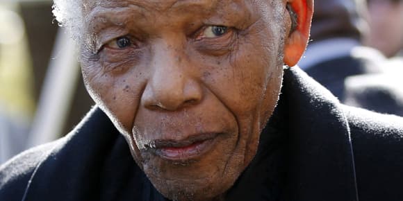 Même si Nelson Mandela va mieux, sa famille a évoqué la perspective de sa mort "d'un moment à l'autre".