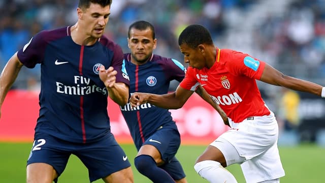 Kylian Mbappé face à Thomas Meunier et Dani Alves, des futurs coéquipiers?