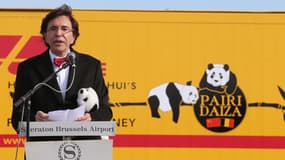 Le Premier ministre belge Elio Di Rupo a accueilli en personne le couple de pandas chinois