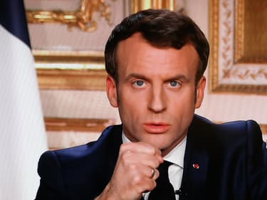 Emmanuel Macron a utilisé un vocable "guerrier" lors de son allocution contre le coronavirus ce lundi soir