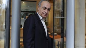 L'homme d'affaires franco-libanais Ziad Takieddine, dont le domicile a été perquisitionné jeudi dans le cadre de l'enquête sur d'éventuels financements libyens de la campagne de Nicolas Sarkozy en 2007, a demandé vendredi des garanties à la justice avant