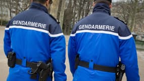 Uniforme de gendarmerie.