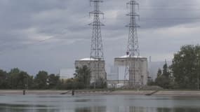 La centrale de Fessenheim est la plus ancienne centrale nucléaire en activité en France.