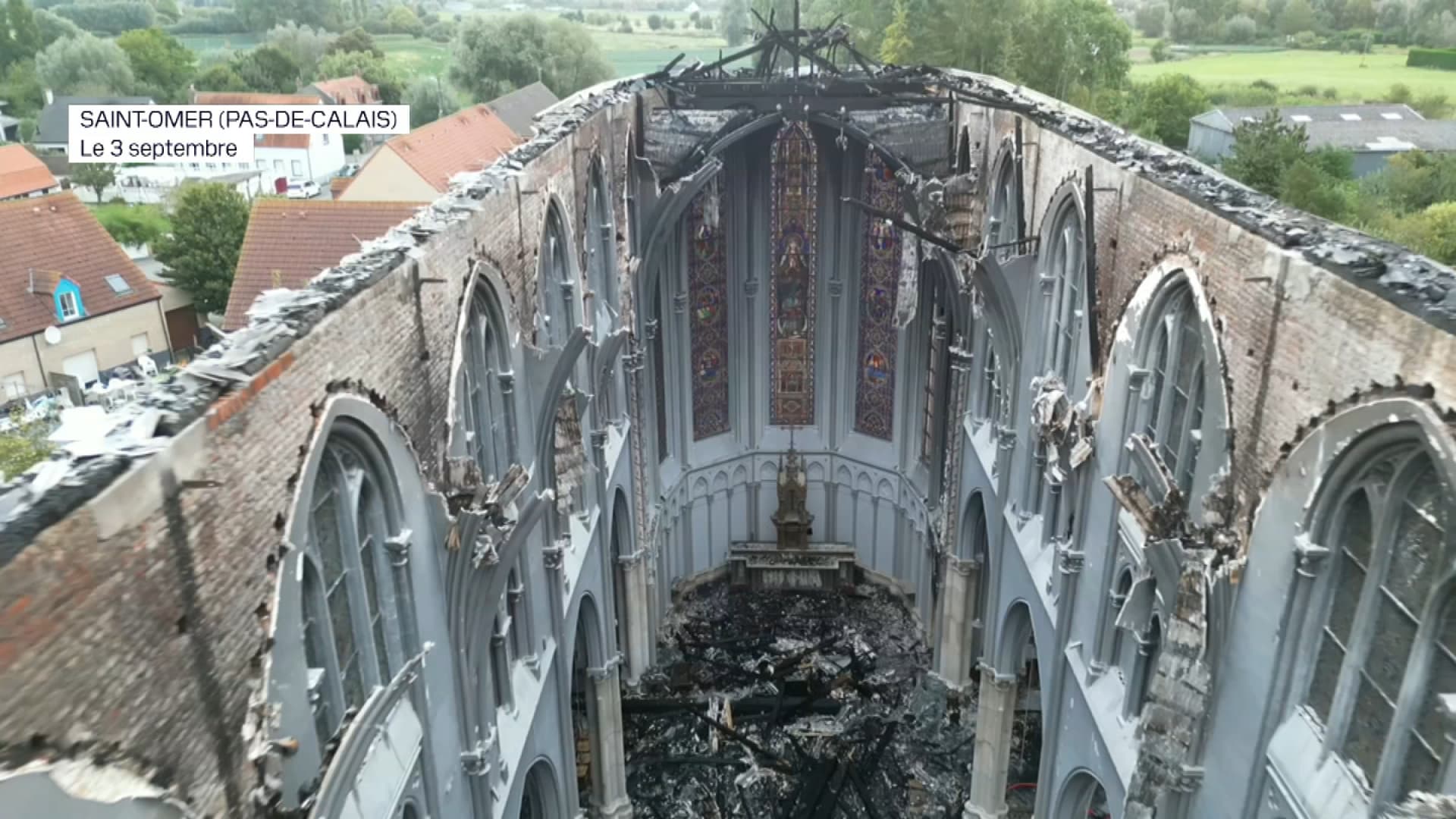 L'église de l'Immaculée-Conception à Saint-Omer (Pas-de-Calais) ce mardi 3 septembre 2024, après avoir été touché par un incendie la veille. L'église de l'Immaculée-Conception à Saint-Omer (Pas-de-Calais) ce mardi 3 septembre 2024, après avoir été touché par un incendie la veille.