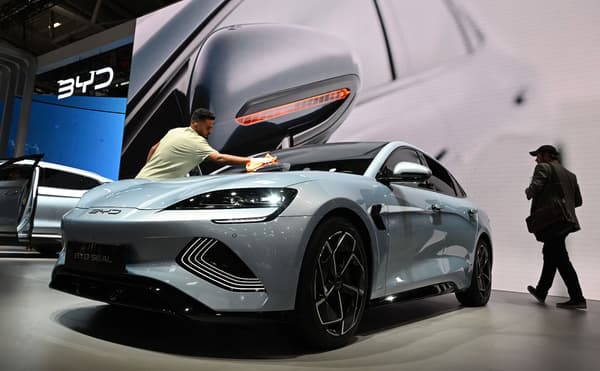 Le stand du constructeur chinois BYD au salon automobile de Munich en septembre 2023. Le stand du constructeur chinois BYD au salon automobile de Munich en septembre 2023.