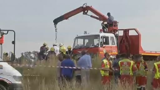 Plus de 200 mineurs sont pris au piège dans une mine d'or illégale, à l'est de Johannesburg, en Afrique du Sud.