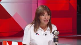 Hidalgo : "Dès 2025, on nagera dans la Seine grâce aux Jeux."