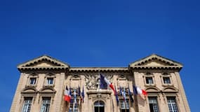 La façade de la mairie de Marseille