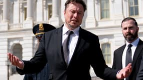Elon Musk à la sortie du Congrès américain le 13 septembre 2023
