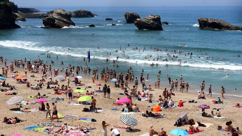 La plage de Biarritz.
