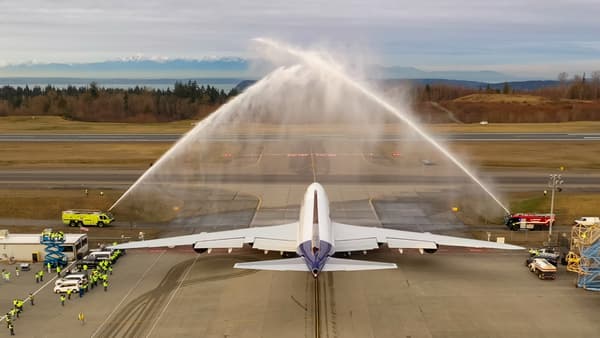 La cérémonie d'accueil du dernier Boeing 747 livré à Atlas Air