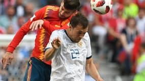 Piqué - Artem Dzyuba