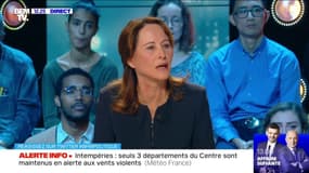 Ségolène Royal: "Il ne faut pas de voile religieux dans la sortie scolaire"