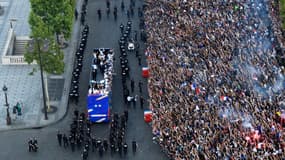 Le défilé des Bleus sur les Champs-Elysées en 2018