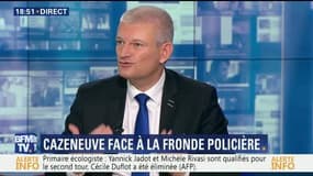 Ras-le-bol policier: Jean-Christophe Cambadélis dénonce la "patte" du FN