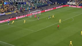 L'ouverture du score de Ziyech lors du match Chelsea-Villarreal en Supercoupe d'Europe, à Belfast le 11 août 2021