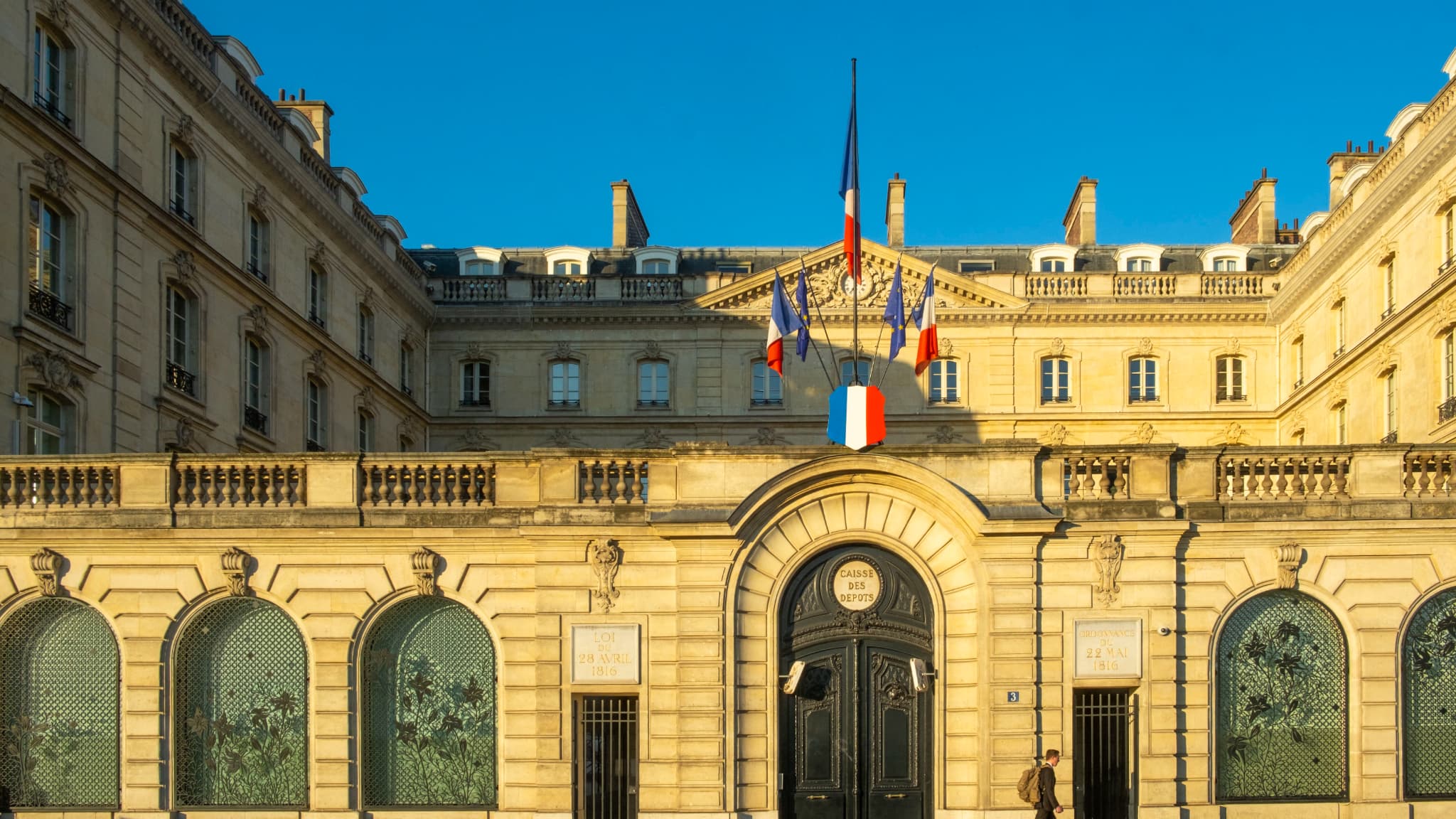 Le Livret A enregistre son pire semestre depuis 2008: à cause de la baisse de son rendement, les retraits des Français ont dépassé les versements de près de 6 milliards d'euros