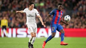 Edinson Cavani au duel avec Samuel Umtiti lors du traumatisant Barça-PSG (6-1) en 2017