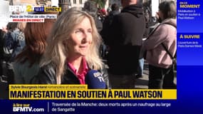 Paris: manifestation pour soutenir Paul Watson qui reste en détention au Groenland