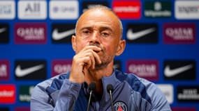 Luis Enrique en conférence de presse avec le PSG le 26 septembre 2025