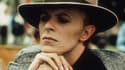 David Bowie dans "L'homme qui venait d'ailleurs", en 1976.