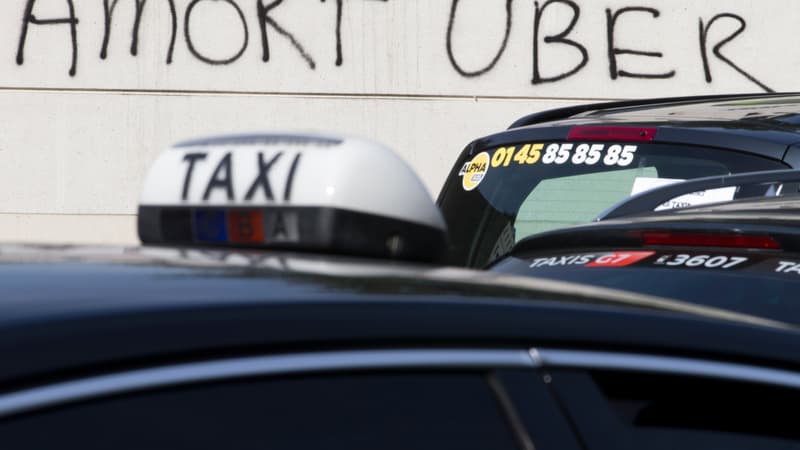 Pourquoi le conflit entre Uber et les taxis prend une telle ampleur en France?
