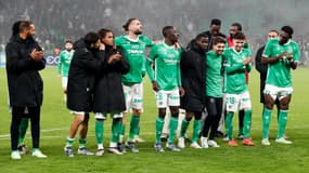 La joie des joueurs stéphanois après la victoire face à Strasbourg le 2 novembre 2024