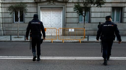 Les suspects, parmi lesquels des enseignants, des ingénieurs, des fonctionnaires et des retraités, ont été appréhendés dans dix-sept provinces espagnoles, dont dix à Madrid et cinq à Alicante