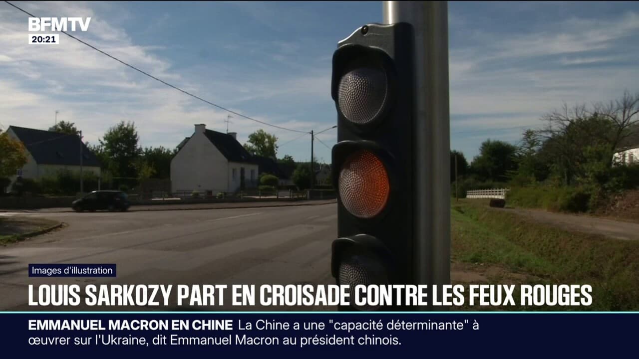 Proposition de Sarkozy sur la suppression de la signalétique routière