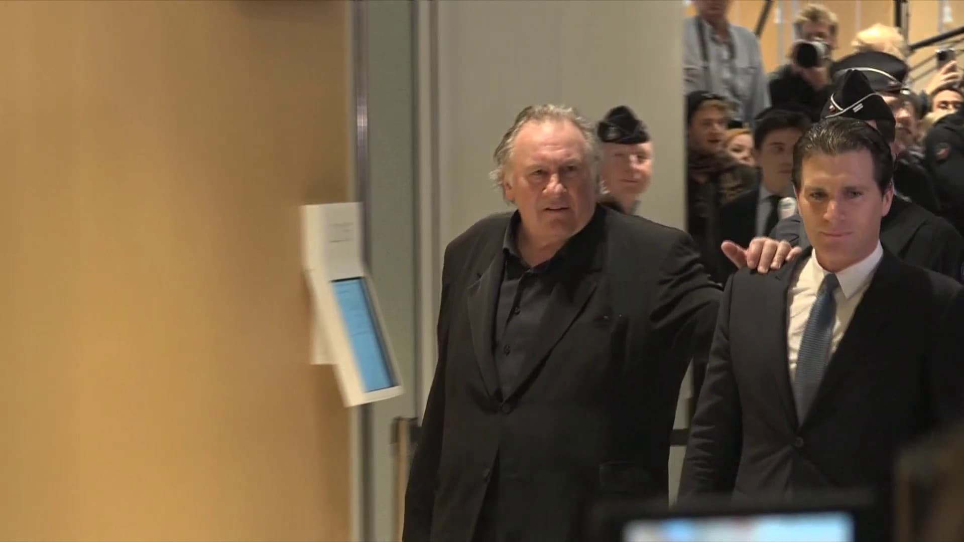 DIRECT. Gérard Depardieu: l'acteur est entré dans la salle d'audience