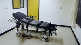 Le sénat du Nebraska a voté pour l'abolition de la peine de mort jeudi sur fond de controverse sur l'injection létale aux Etats-Unis