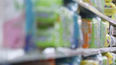 La peau de votre tout-petit étant fragile, il faut aussi faire attention aux couches que l’on choisit.