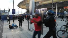 Intervention des forces de l'ordre au Stade de France