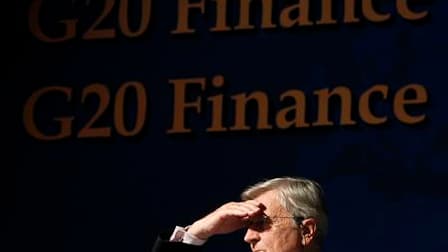 Le président de la Banque centrale européenne, Jean-Claude Trichet, lors de la réunion à Gyeongju en Corée du Sud des ministres des Finances du G20. Le Groupe des Vingt est convenu samedi de veiller à éviter les dévaluations de devises à des fins politiqu