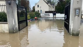 Saint-Rémy-lès-Chevreuse (Yvelines), inondé le 18 octobre 2024, après d'importantes chutes de pluie.