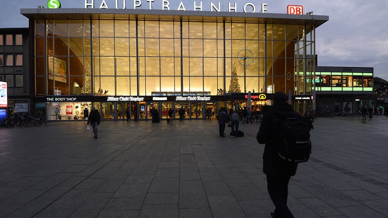 Une centaine de plaintes ont été déposées après la nuit du réveillon à Cologne, en Allemagne.