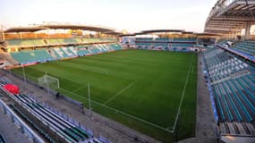 La A. Le Coq Arena en 2014, avant la construction du troisième étage du stade en vue de la Super Coupe d'Europe.
