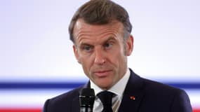 Le président français Emmanuel Macron prononce un discours à Wallers, dans le nord de la France, le 3 juin 2025