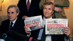 Jean-Marie Colombani et Vincent Bolloré présentant leur accord dans la presse gratuite en 2007