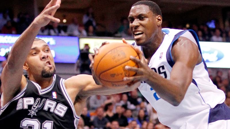 Ian Mahinmi face à Tim Duncan