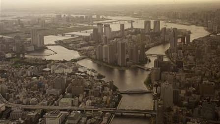 Vue aérienne de Tokyo. Relier Paris à la capitale japonaise en deux heures 30, à peine plus du temps qu'il n'en faut pour aller en voiture de la capitale française à Lille, pourrait être un jour possible, prédit EADS, maison-mère d'Airbus. En lui faisant