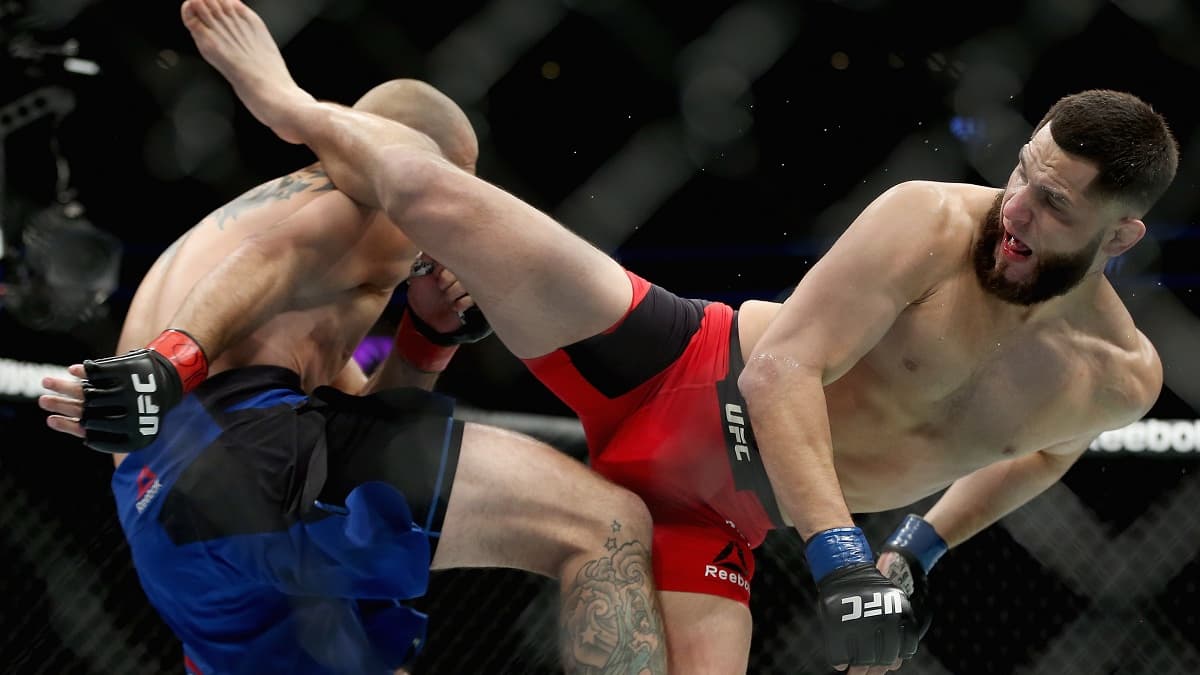 Jorge Masvidal (à droite) face à Donald Cerrone en janvier 2017 Jorge Masvidal (à droite) face à Donald Cerrone en janvier 2017