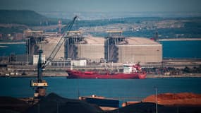 Le port de Marseille-Fos accueille des tankers, minéraliers, porte-conteneurs mais aussi des bateaux de croisières.